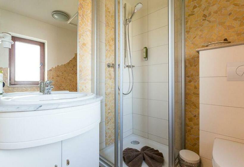 Номер Стандарт, Kräuterhotel Garni Zur Klostergrotte