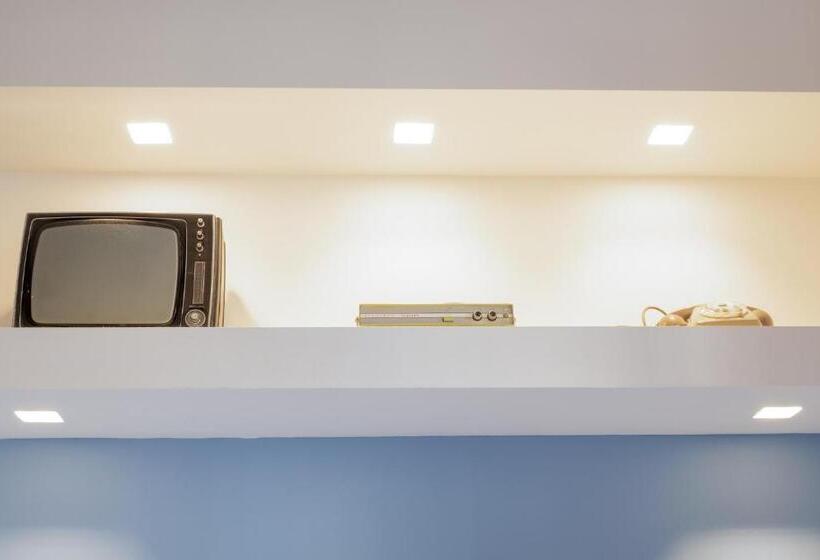 Superior Studio, Casa Del Cuore