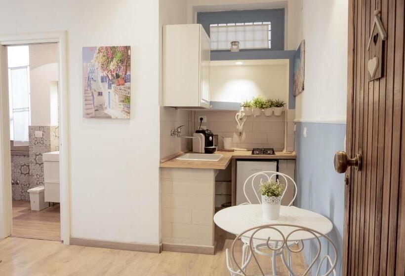 Superior Studio, Casa Del Cuore