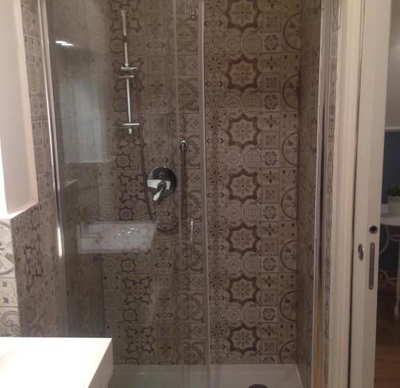 Superior Studio, Casa Del Cuore