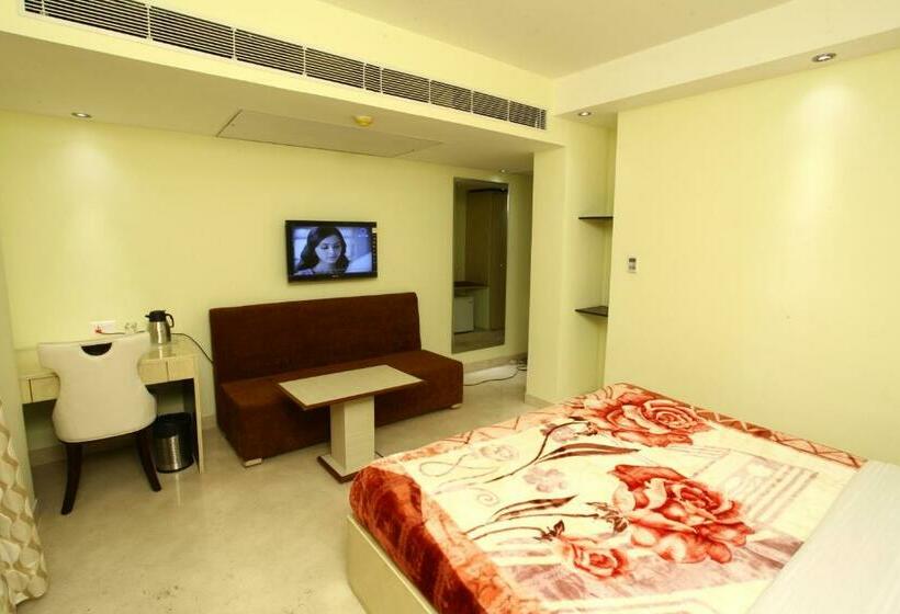 اتاق لوکس, Mayur