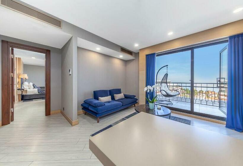 带海景的行政套房, Park Dedeman Trabzon