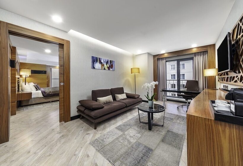 小型套房带海景, Park Dedeman Trabzon