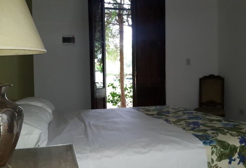 Номер Стандарт, Posada Del Olivo