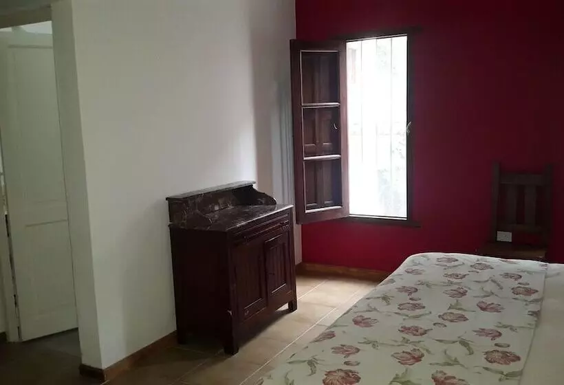 スタンダード４人部屋, Posada Del Olivo
