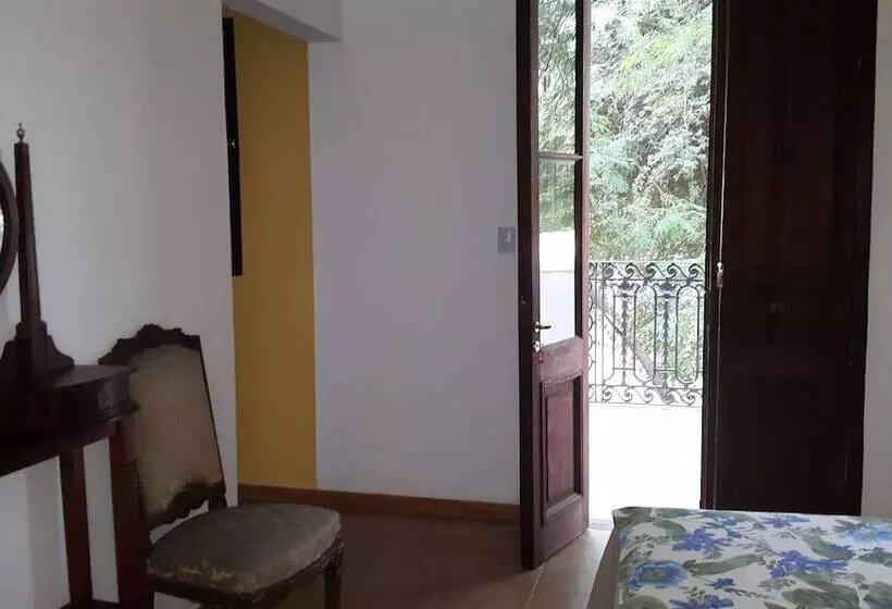 スタンダード４人部屋, Posada Del Olivo