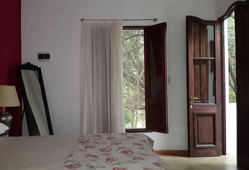 Четырехместный Номер Стандарт, Posada Del Olivo