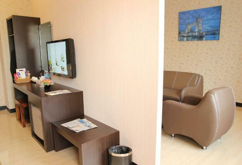 جناح, Roditha Banjarbaru