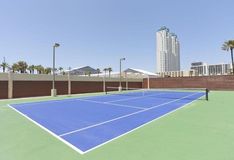 شقة غرفتين, Sea Vista