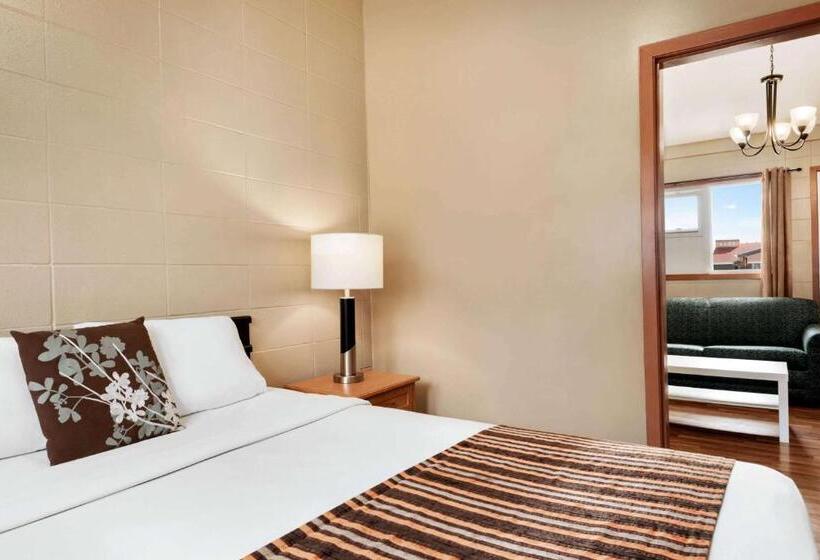 إستوديو قياسى, Thriftlodge Edmonton