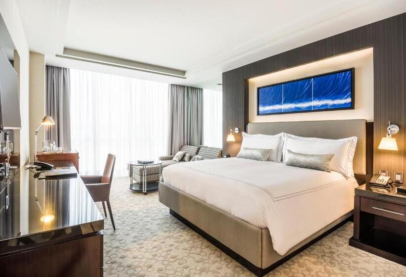 اتاق استاندارد با تخت بزرگ, Tower San Luis Potosi