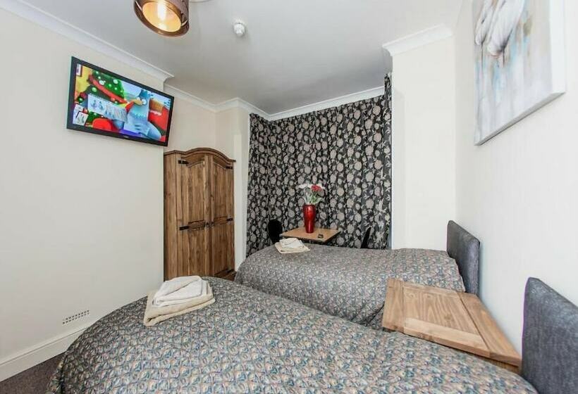 スーペリアールーム, Riverside