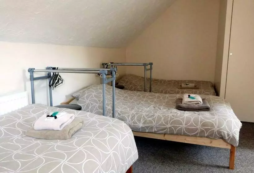 Habitació Triple Economy, Riverside