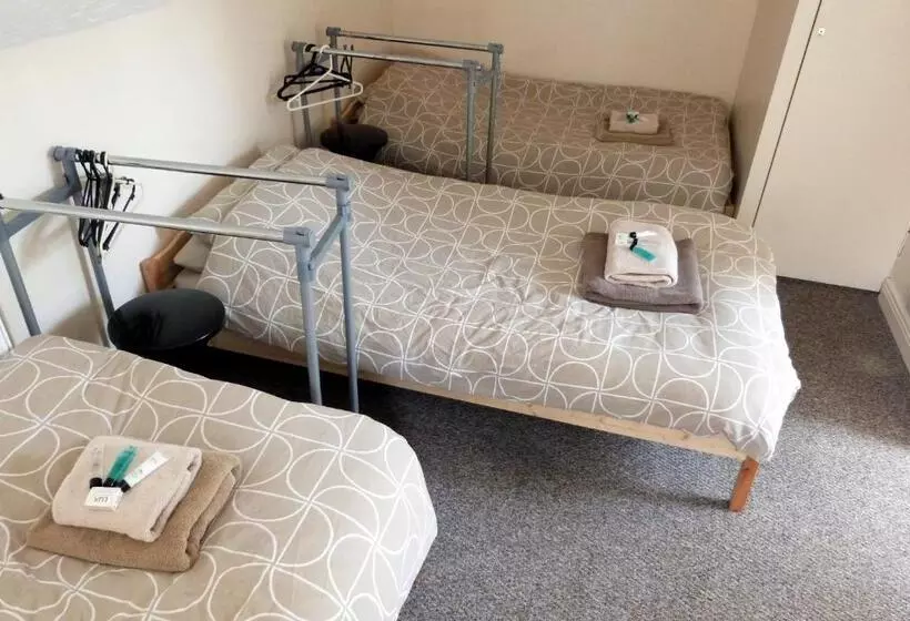 Habitació Triple Economy, Riverside
