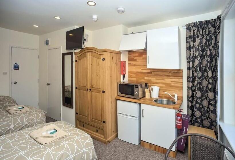 スーペリアトリプルルーム, Riverside