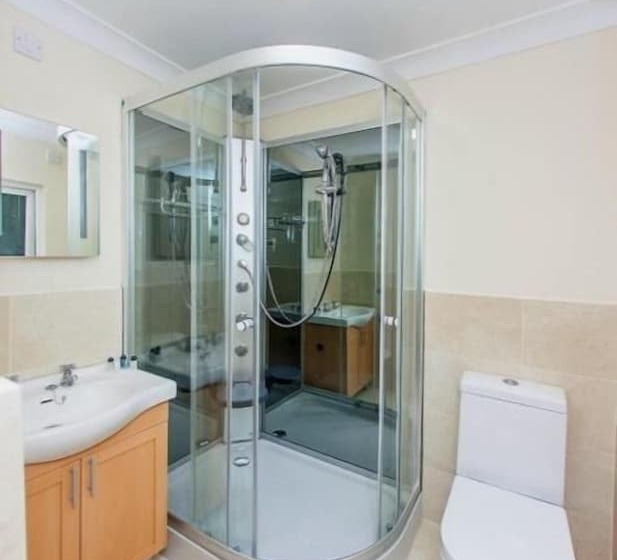 スタンダードルーム, Riverside