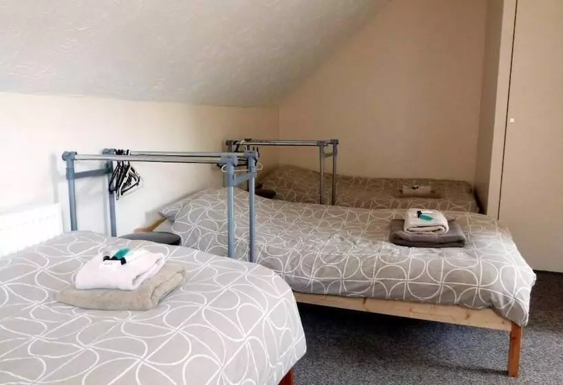 Habitació Triple Economy, Riverside