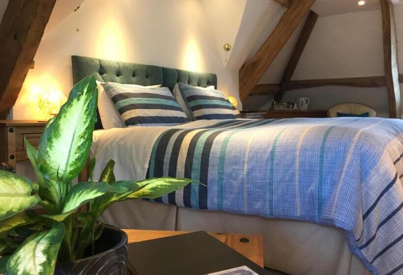 Номер Deluxe Кровать Кинг, Aberllynfi Riverside Guest House