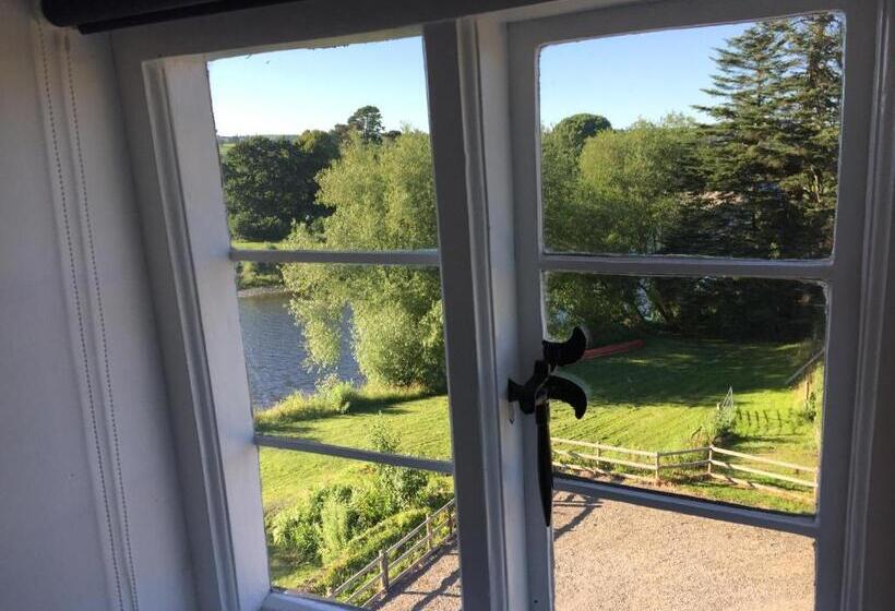 חדר דחוקס עם מיטת קינג, Aberllynfi Riverside Guest House