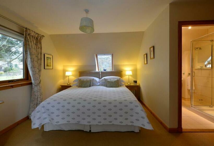 غرفة قياسية, Brae House