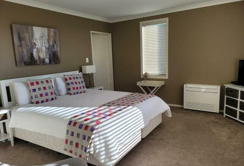 스탠다드 룸 킹사이즈 침대, Hazelwood Mapua