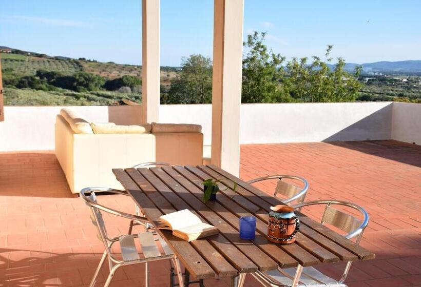 带1个卧室的带阳台的公寓, Agriturismo Ss Annunziata