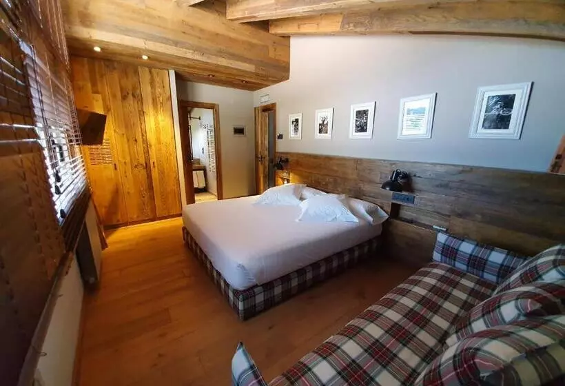 سوییت جونیور, Boutique Puig Franco  Adults Only