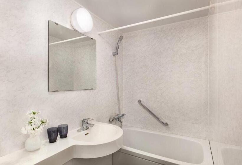 Camera Superiore, Courtyard By Marriott Hakuba