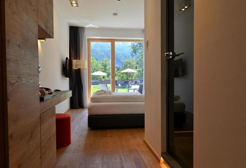 Basis Zimmer, Das Graseck   Mountain Hideaway & Health Care