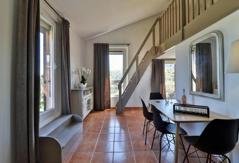 带1个卧室的带海景的公寓, Le Domaine De La Mer   Appartements De Plage Dans Un Cadre Enchanteur