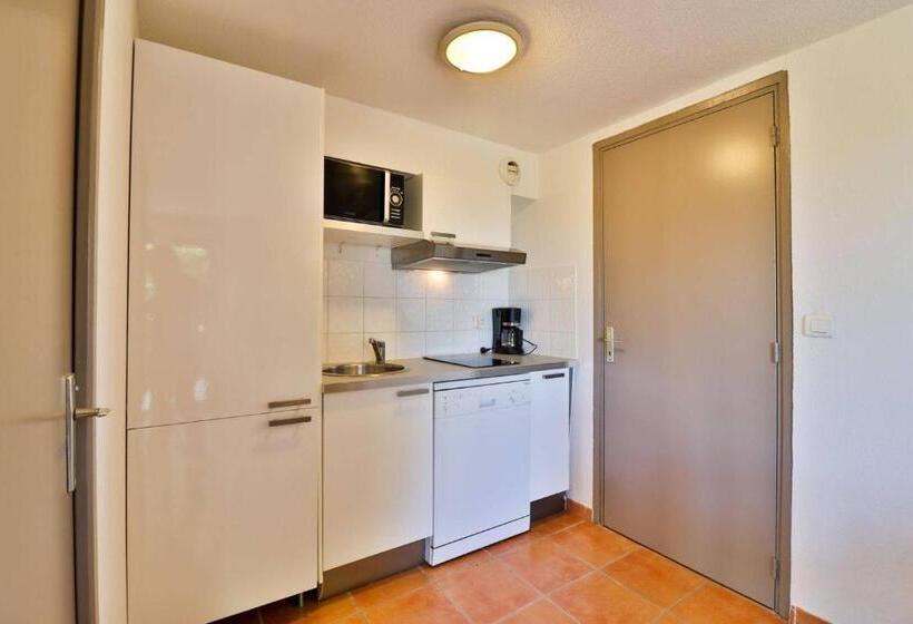 带1个卧室带花园景观的公寓, Le Domaine De La Mer   Appartements De Plage Dans Un Cadre Enchanteur