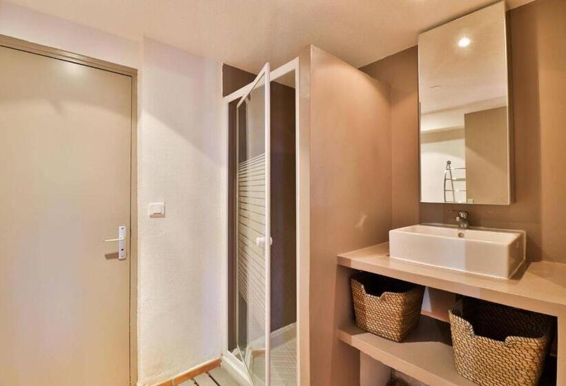 带1个卧室带花园景观的公寓, Le Domaine De La Mer   Appartements De Plage Dans Un Cadre Enchanteur