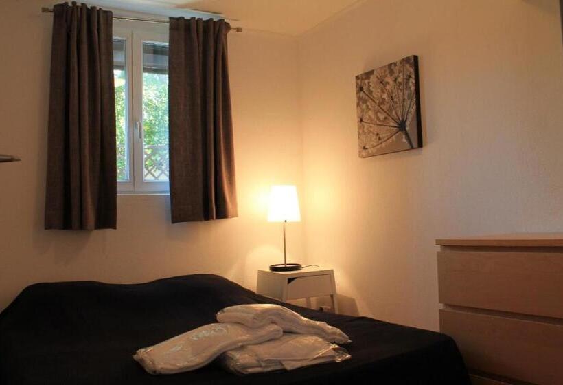 带1个卧室带花园景观的公寓, Le Domaine De La Mer   Appartements De Plage Dans Un Cadre Enchanteur