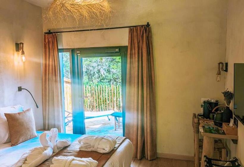 Comfort room with view, Le Domaine De La Mer   Appartements De Plage Dans Un Cadre Enchanteur