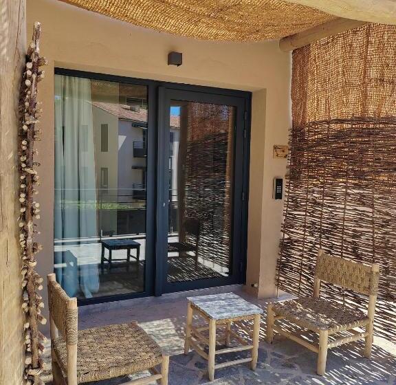 Comfort room with view, Le Domaine De La Mer   Appartements De Plage Dans Un Cadre Enchanteur