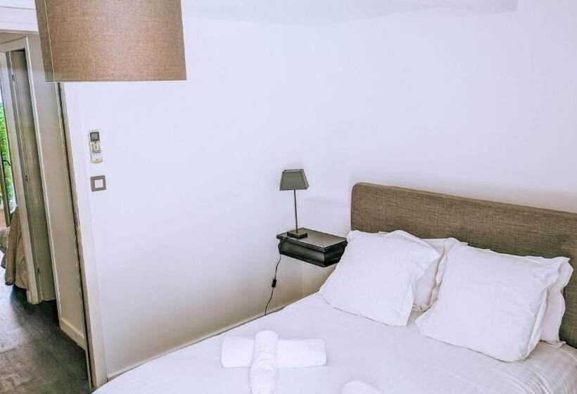 带1个卧室带花园景观的公寓, Le Domaine De La Mer   Appartements De Plage Dans Un Cadre Enchanteur