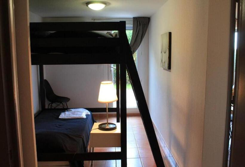 带1个卧室带花园景观的公寓, Le Domaine De La Mer   Appartements De Plage Dans Un Cadre Enchanteur