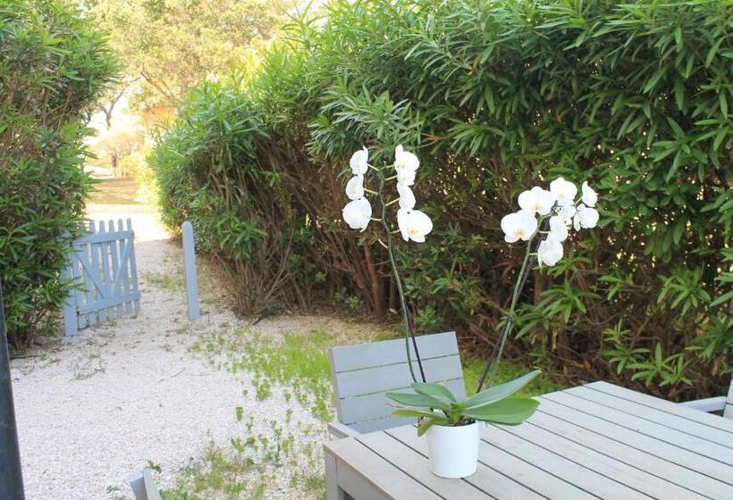 Апартаменты 1 Спальня Вид на Сад, Le Domaine De La Mer   Appartements De Plage Dans Un Cadre Enchanteur