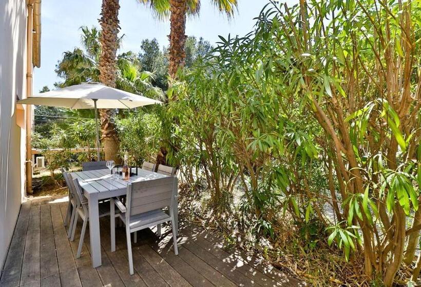 带1个卧室带花园景观的公寓, Le Domaine De La Mer   Appartements De Plage Dans Un Cadre Enchanteur