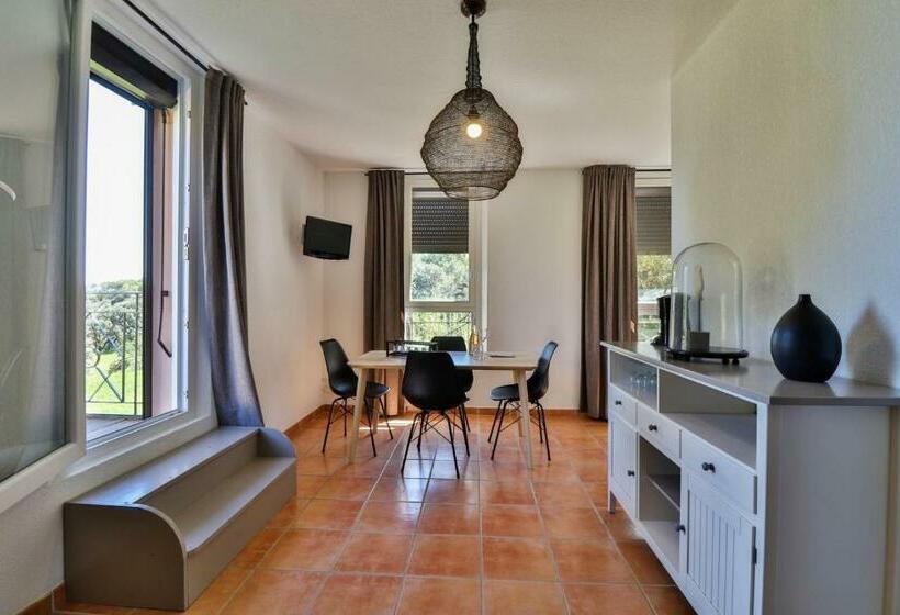 带1个卧室的带海景的公寓, Le Domaine De La Mer   Appartements De Plage Dans Un Cadre Enchanteur