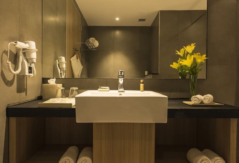 اتاق لوکس, Grand Mercure Mysore An Accor Brand