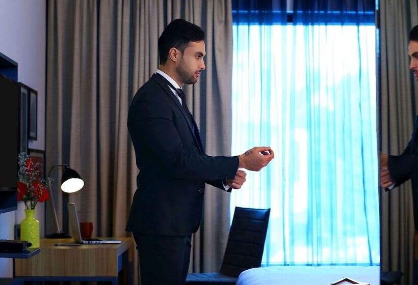 اتاق لوکس, Grand Mercure Mysore An Accor Brand