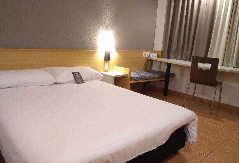 스탠다드 룸, Ibis Santos Gonzaga Praia