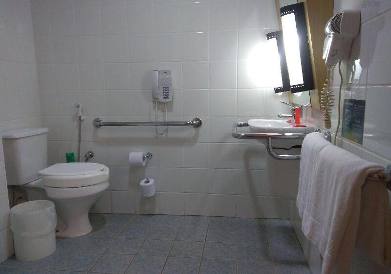 Appartement met 1 Slaapkamer, Ibis Santos Gonzaga Praia