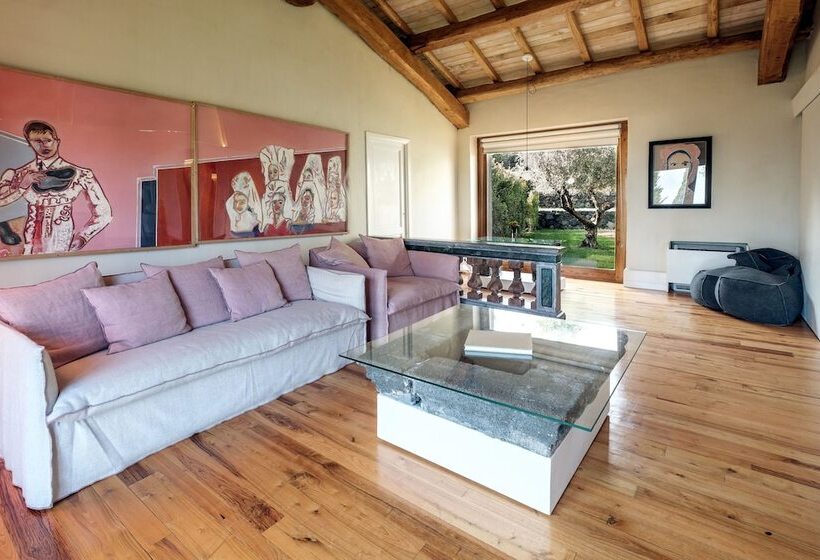 豪华套房, Monaci Delle Terre Nere