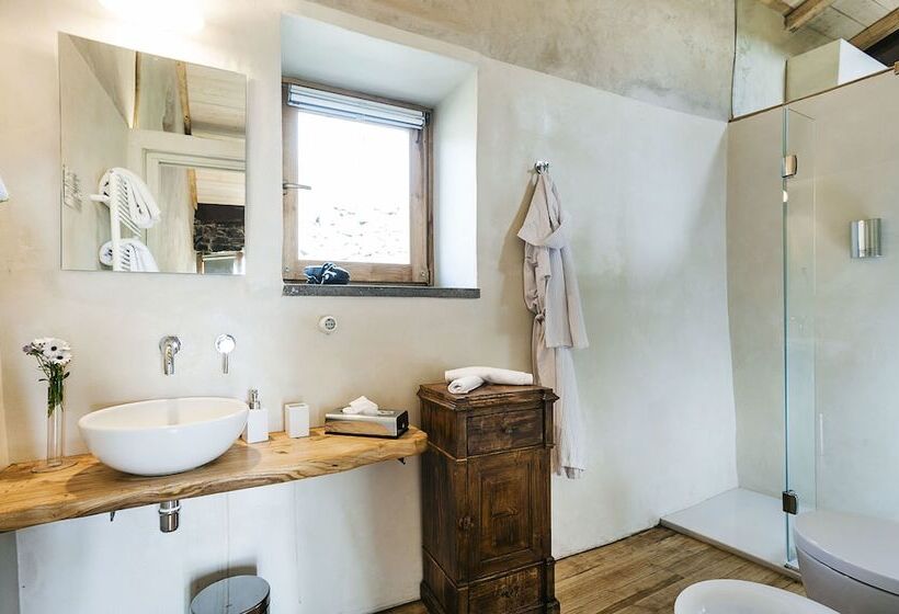 豪华房间, Monaci Delle Terre Nere