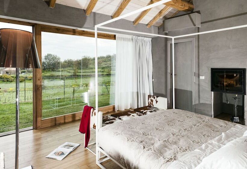 豪华房间, Monaci Delle Terre Nere