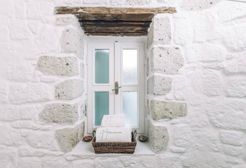 Quarto Deluxe, Panjur Alacati