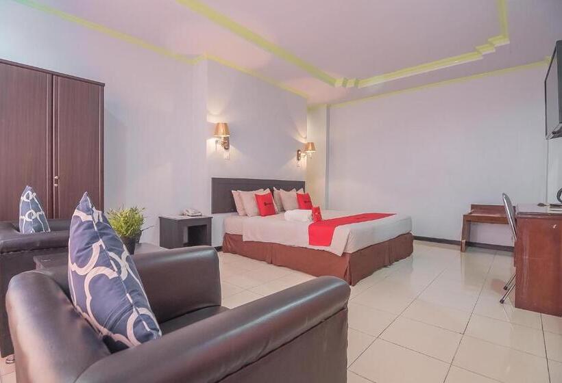 Люкс, Reddoorz Syariah At Grand Taufiq Tarakan
