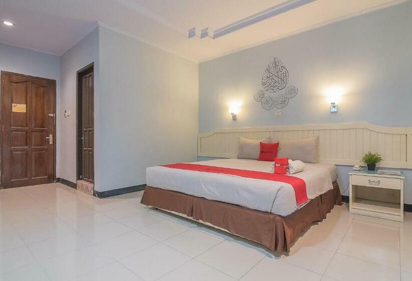 Номер Superior, Reddoorz Syariah At Grand Taufiq Tarakan